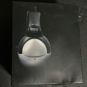NIB koss quietzone headphones